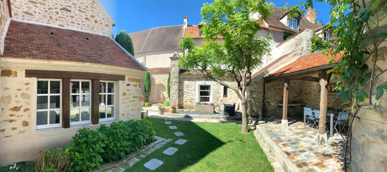 La Maison D'emilie - D'hotes Chaumes-en-Brie